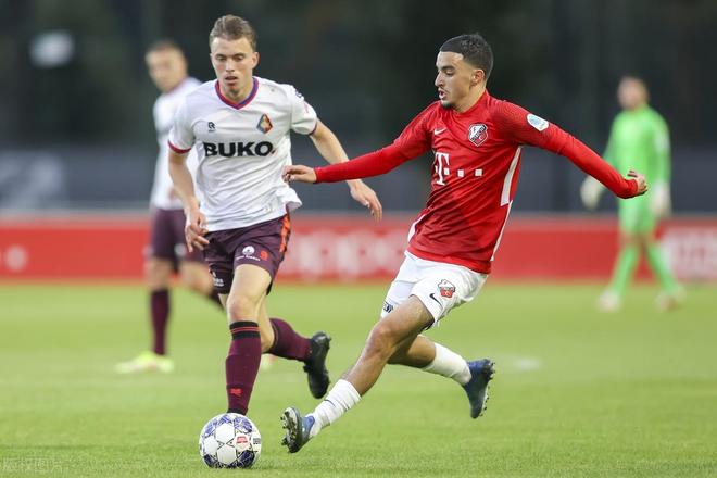 很可能就在 很可能就在