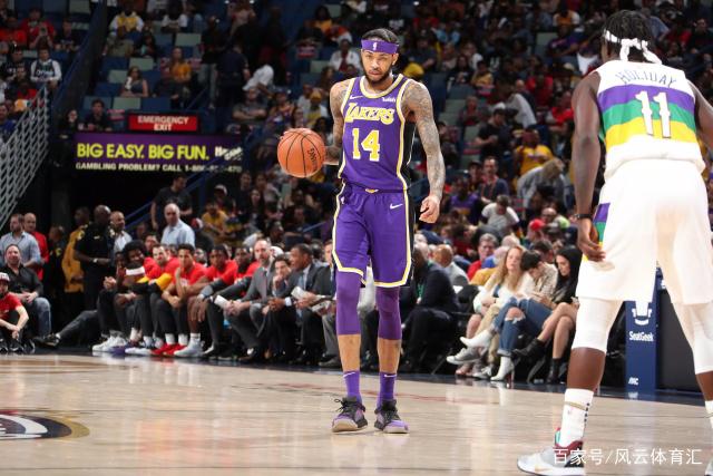 利评论萨拉 利评论萨拉