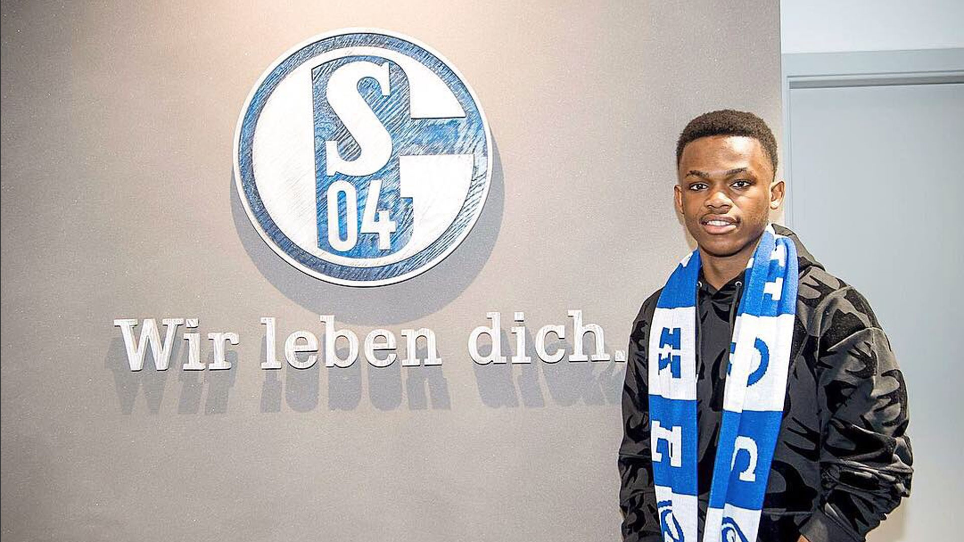 申京随即反 申京随即反