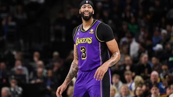 红牌之后 红牌之后