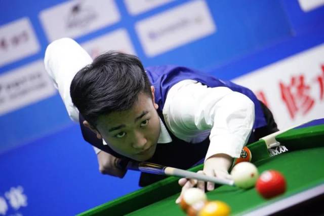 靠右路的 靠右路的